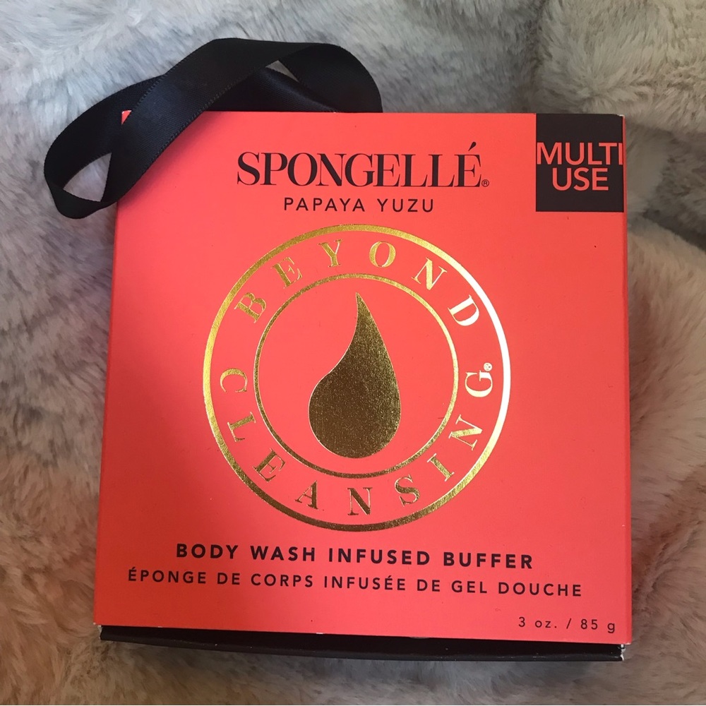 Spongellé Boxed Flowers Body Wash Infused Buffer in Papaya Yuzu